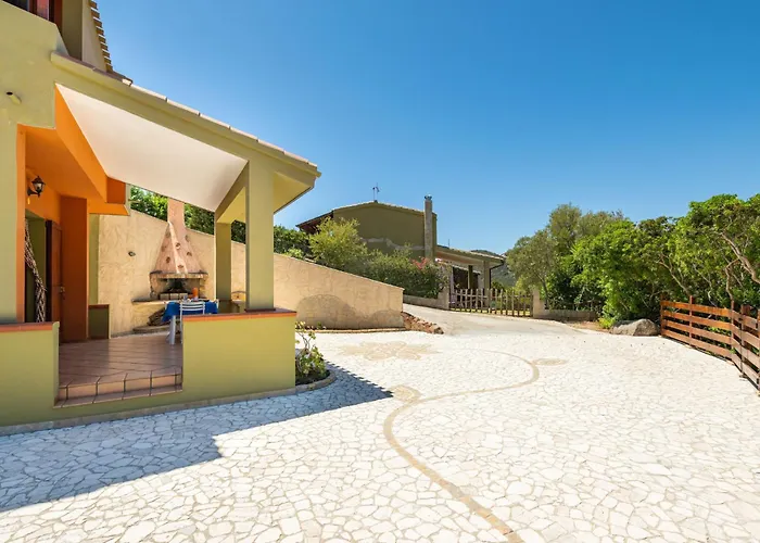 Luli By Interhome * ヴィッラシミーウス